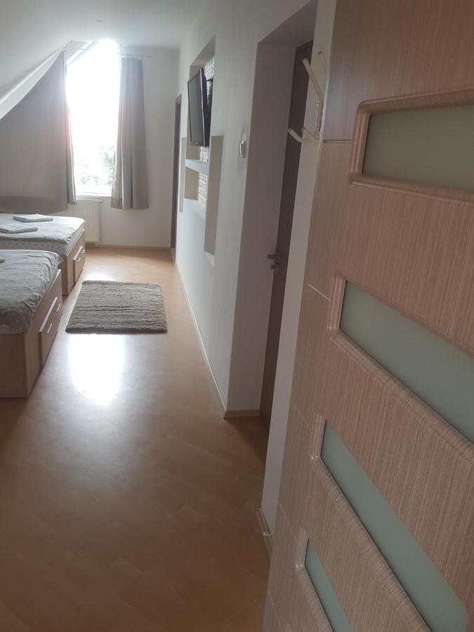 Lara Guest House Sfantu Gheorghe  Exterior photo